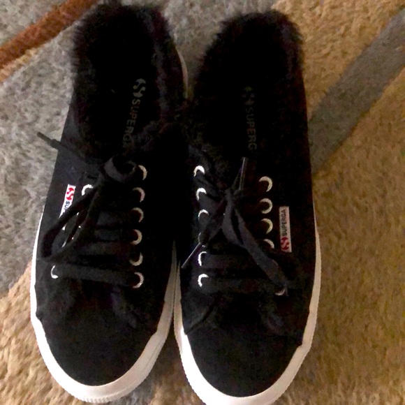 Superga - Picture 1 of 4